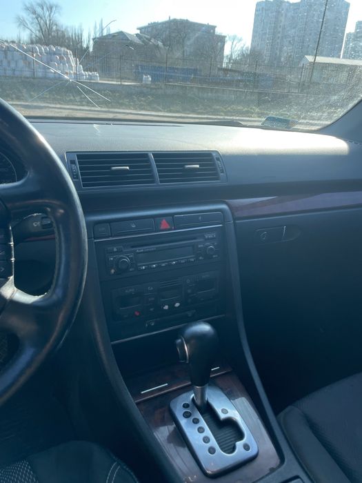 Продається надійний автомобіль з дизельним двигуном 1.9 TDI.