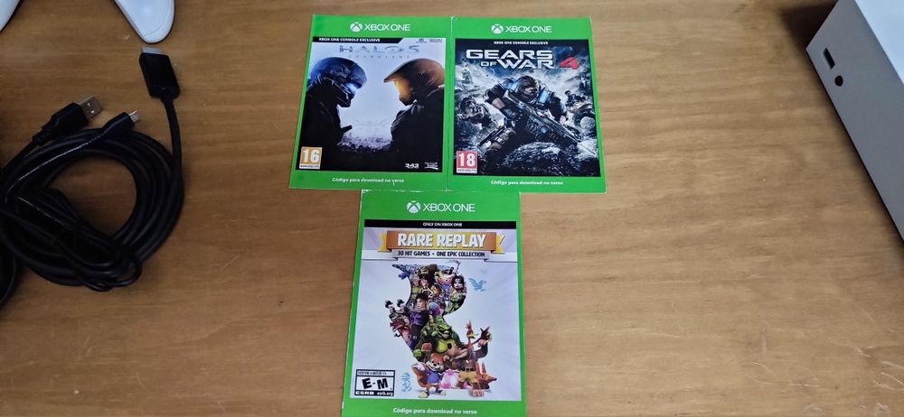 Xbox Series S 512GB + 32 Jogos