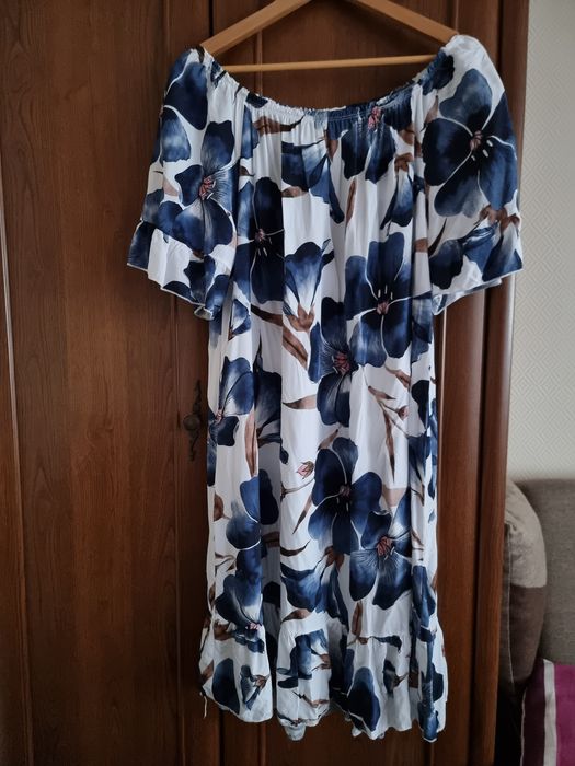 Sukienka włoska oversize