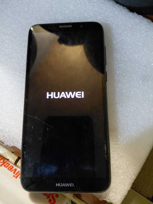 Продам тнлефон хуавей робочий недорого