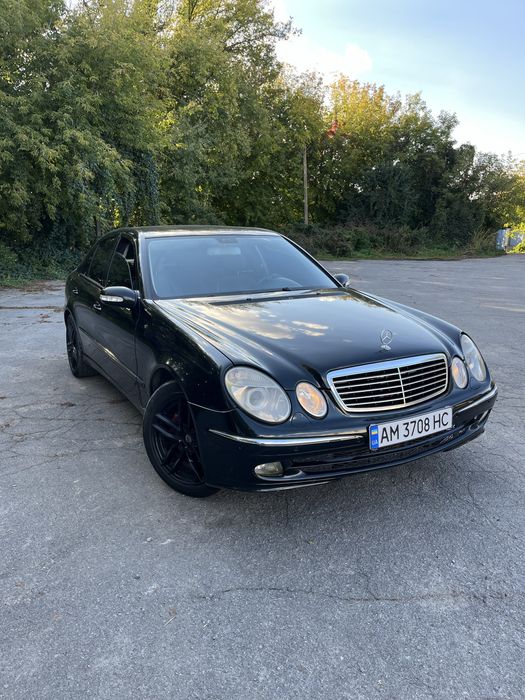 Продам Mersedes w211 e270 avangard
