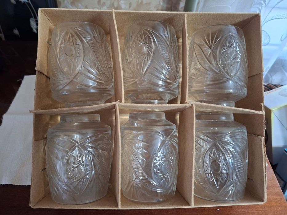 Стакани нові, в упаковці.  2 набори.