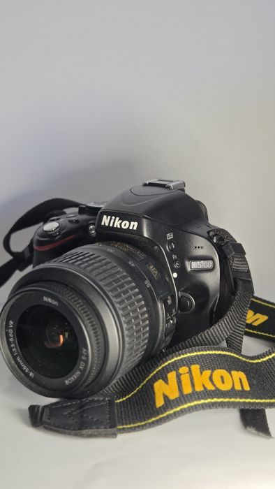 Nikon d5100 + 18 - 55 mm