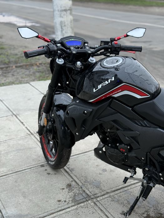 Продам lifan sr220