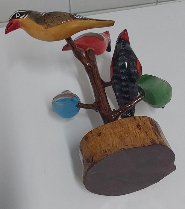 PASSARINHOS NO RAMO, BONITA PEÇA EM MADEIRA.Decoração,Casa,Quarto,Sala