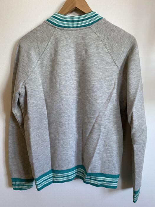 Varsity cinzento e azul turquesa Clockhouse