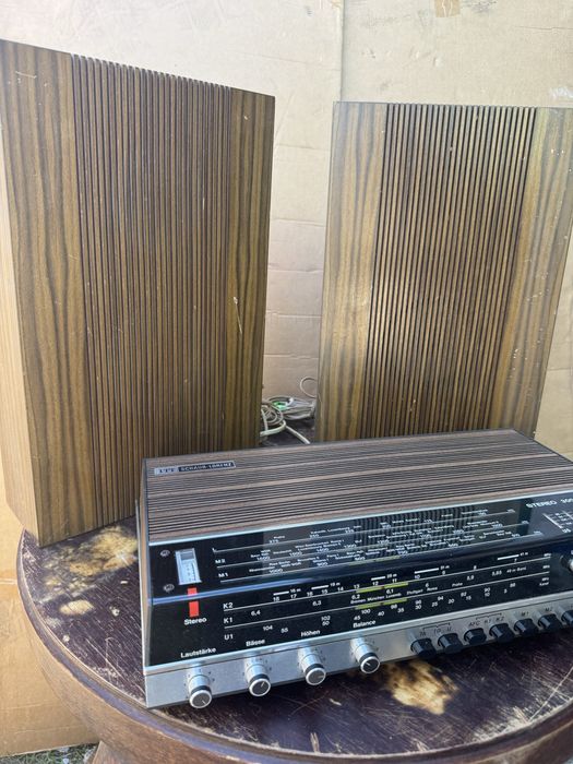 Stereo 3001 electronic