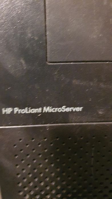 HP Proliant Microserver HSTNS-5151 AMD Turion II 6GB RAM USB