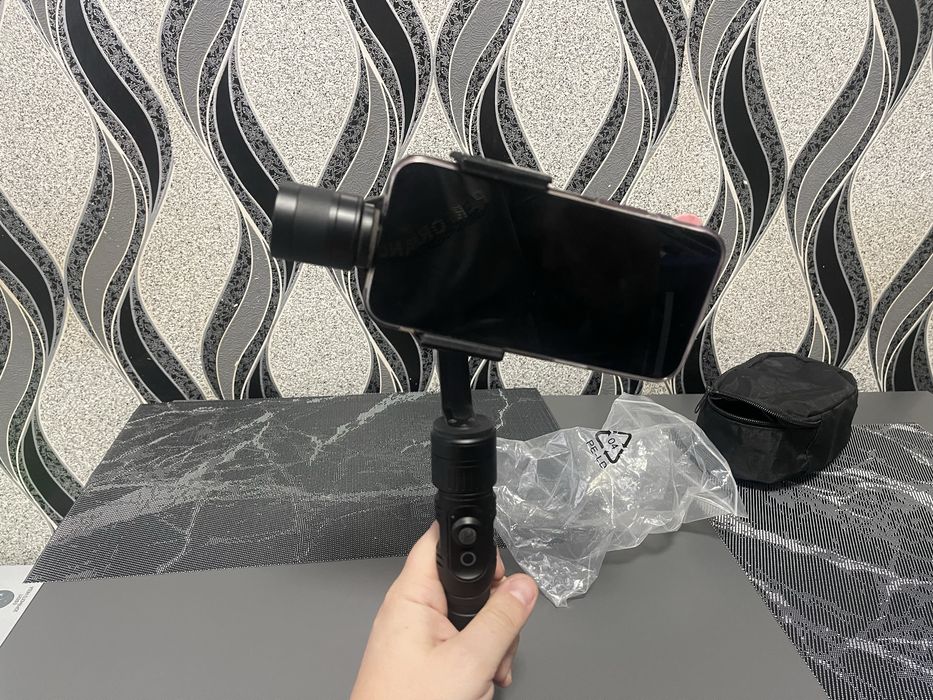 3-осьовий стабілізатор для смартфонів Skylab ST1GHH04 Gimbal