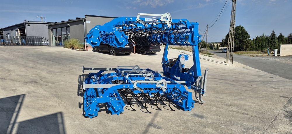 Lekki Agregat uprawowy Namyslo Sharp 600, nie lemken