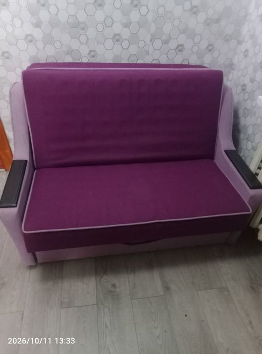 Диван дитячий б/у ,розкладний