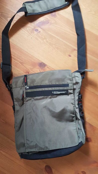 męska listonoszka reserved