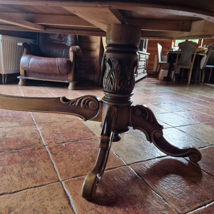 Продам стіл дерев'янний