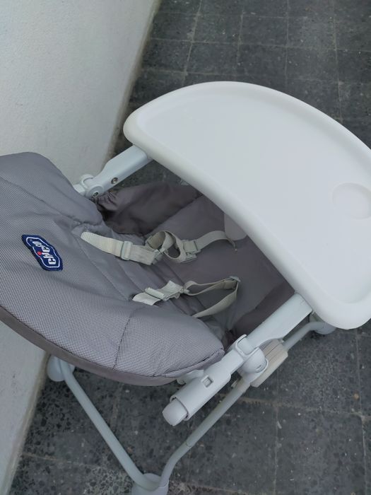 Chico, cadeira de refeição