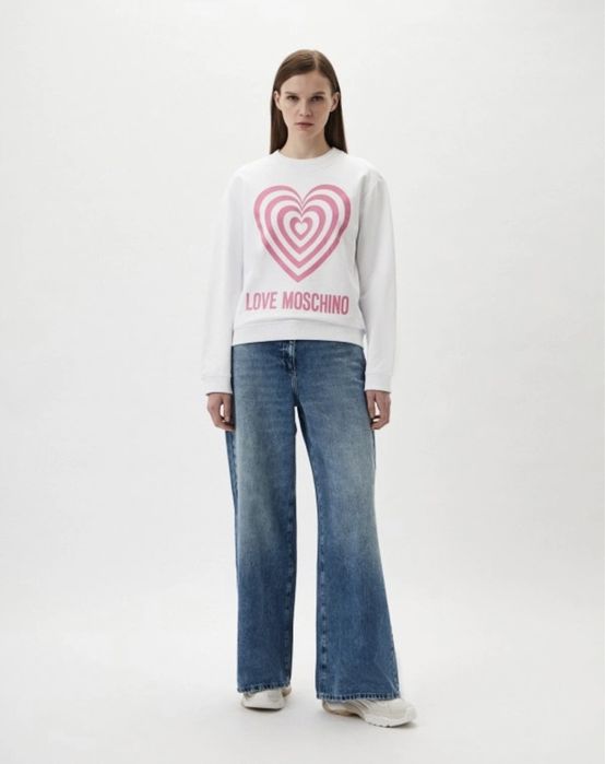Свитер кофта джемпер свитшот love moschino белый сердце
