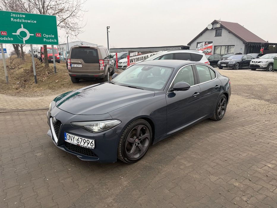 Alfa Romeo Giulia Bdb Stan 4x4 Serwisowany Full Opcja Mega Okazja Cenowa