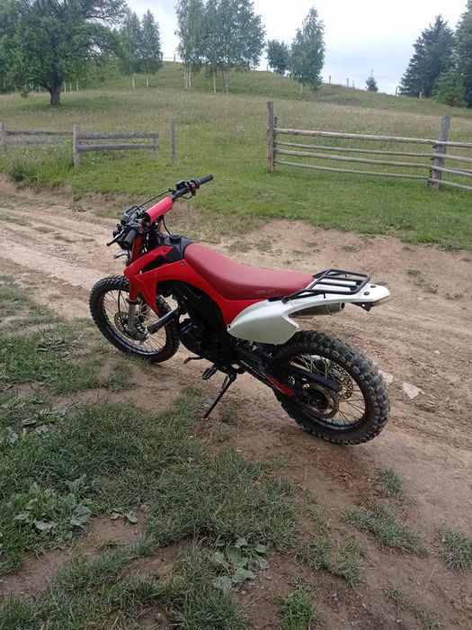 Продам Хорнет Дакар 250
