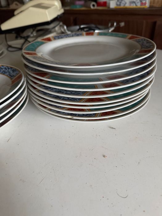 Conjunto de Pratos antigos