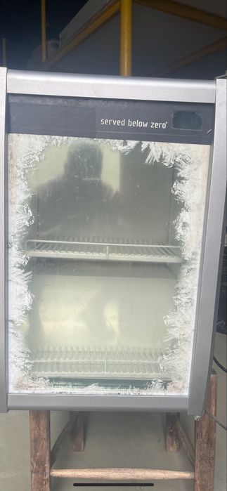 2 vitrinas frigorificas rigorasamente novas