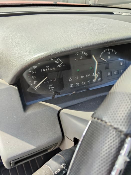 Renault Clio   em bom estado