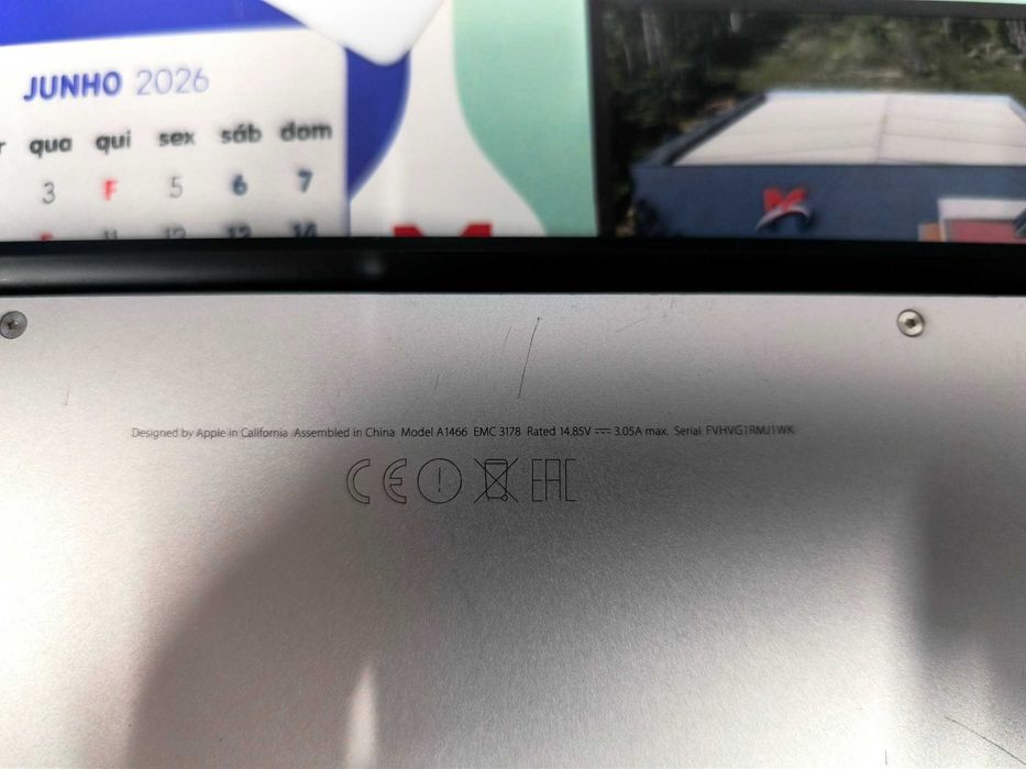 MacBook Air 13” Apple MacBook Air A1466 – bom estado – funcional