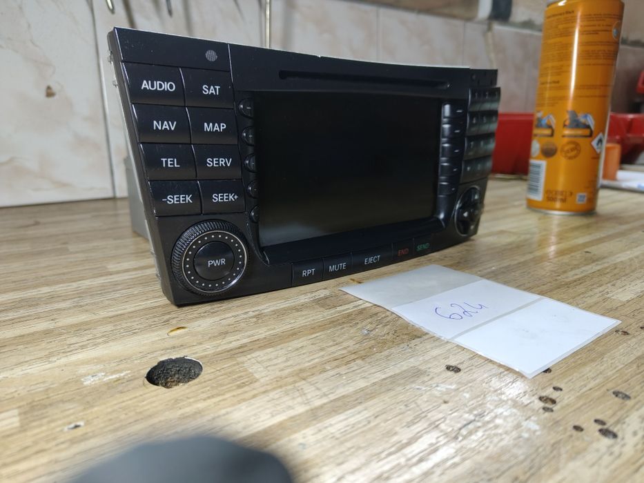 Panel radia nawigacji Mercedes CLS W219 C219 NAV display