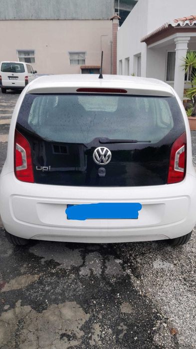 VW UP, 1.0 gasolina 2014