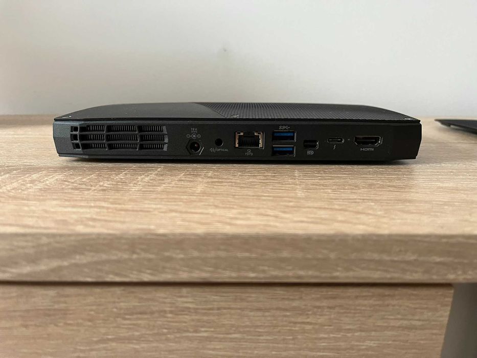 Komputer Intel NUC Skull Canyon i7-6770HQ 8GB 512GB Windows 11
