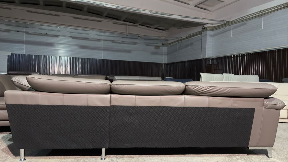 Шкіряний не розкладний кутовий диван. Кожаный не раскладной комплект