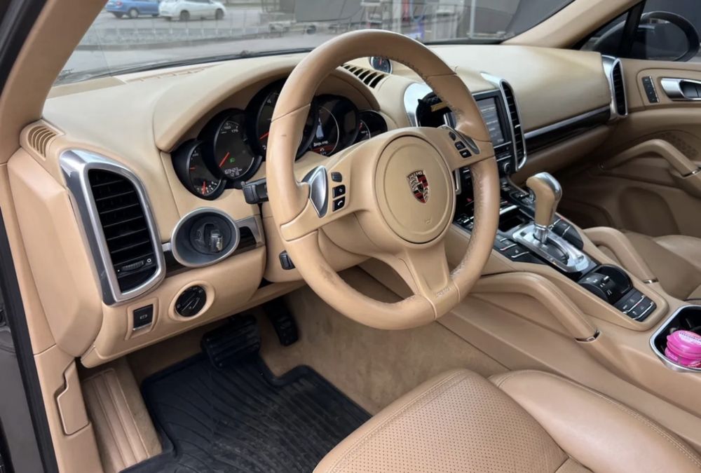 Porsche cayenne 2013 3.6