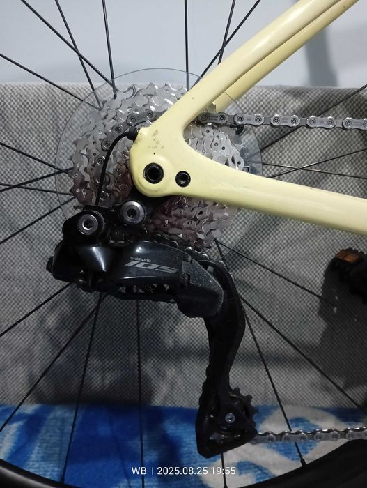 Specialized Tarmac SL6 Sport, nowe Shimano 105 Di2
