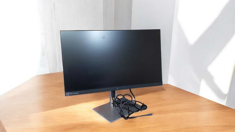 Монітор HP E27u G4 68.6 cm (27″) Quad HD Black, Silver