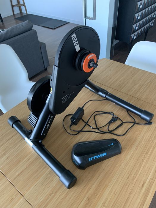 Rolo de Treino de Bicicleta D100 “Zwift Cog and Click”