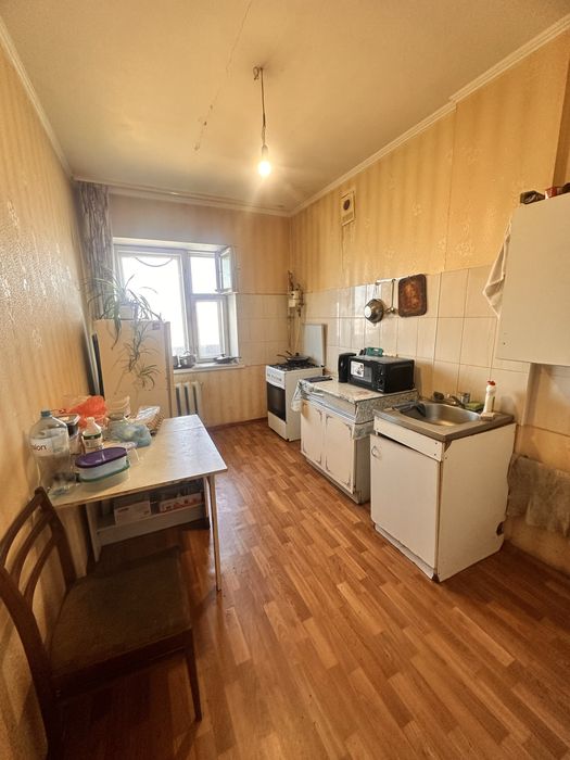 Продам 3-кімнатну квартиру в Борисполі, вул. Бабкіна, 12