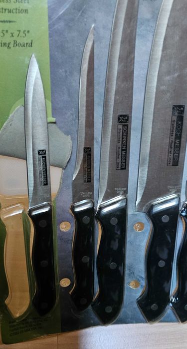 Conjunto 5 facas de cozinha e tábua