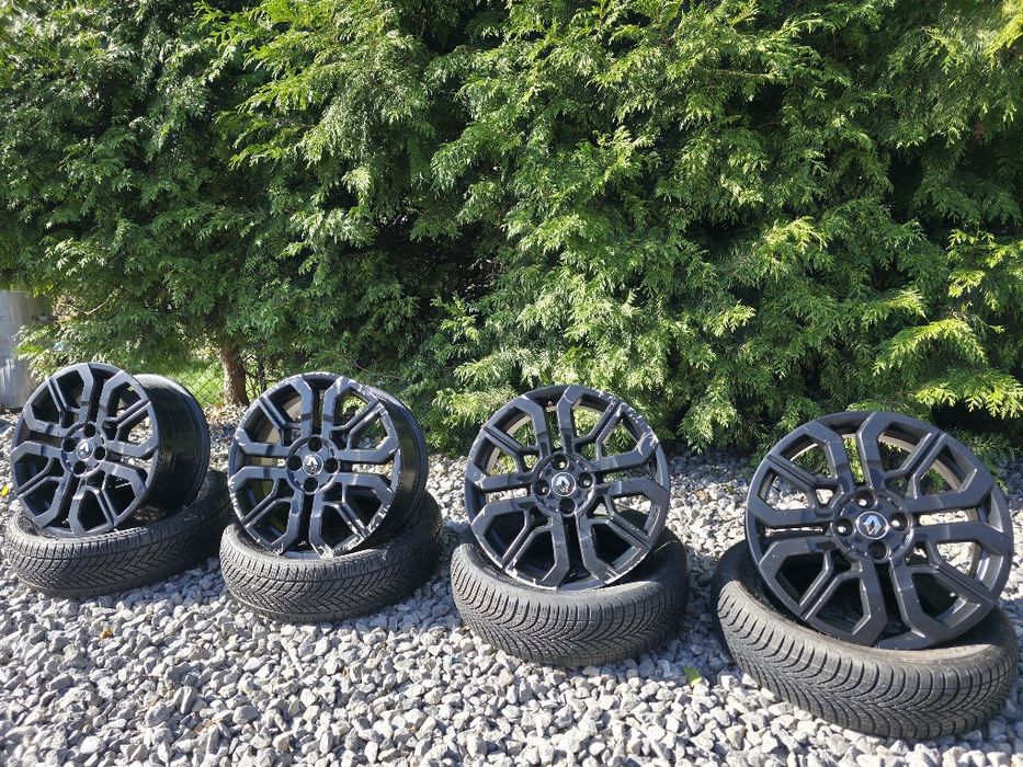 felgi aluminiowe 4x100 r17 2 szerokosci  renault clio twingo gt iii et39