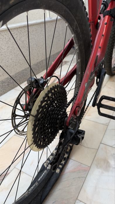 Vendo a minha bicicleta de boa qualidade profissional