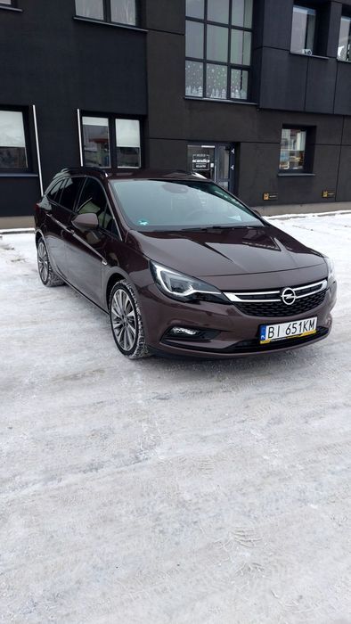 Opel Astra Opel Astra K 1.6 CDTI • 2016 • Kombi • Skóra • LED • Park Assis
