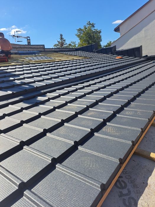 Dachy usługi dekarskie ,dekarz naprawy,przeróbki, wymiana pokryć