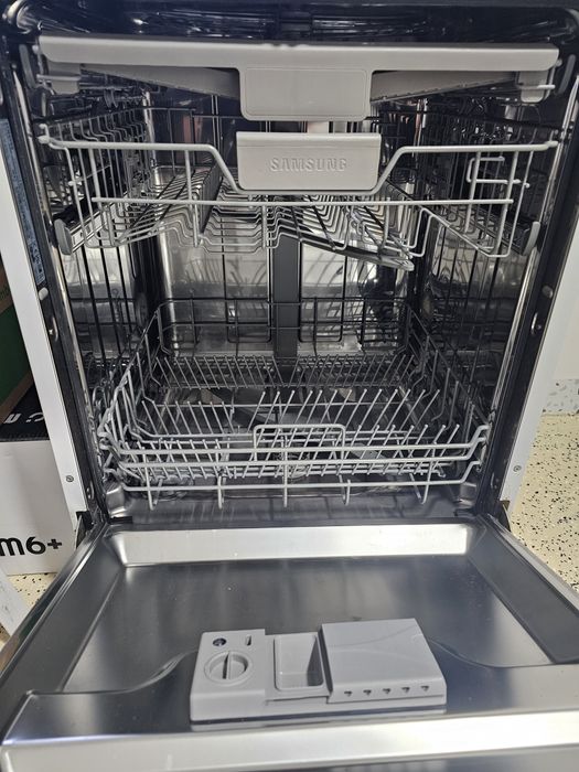 Zmywarka do zabudowy Samsung DW60M6051BB