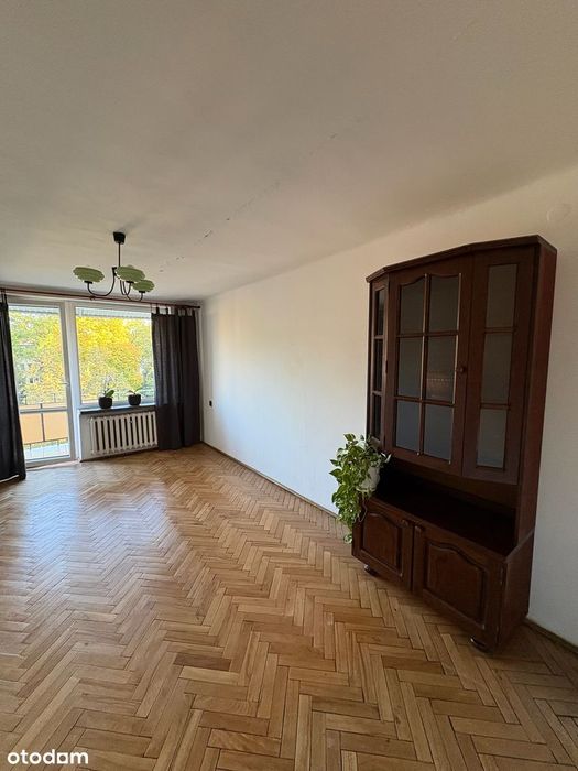 Przestronne 2 Pokoje | 45 M² | Świetny Potencjał/Balkon/Piwnica/