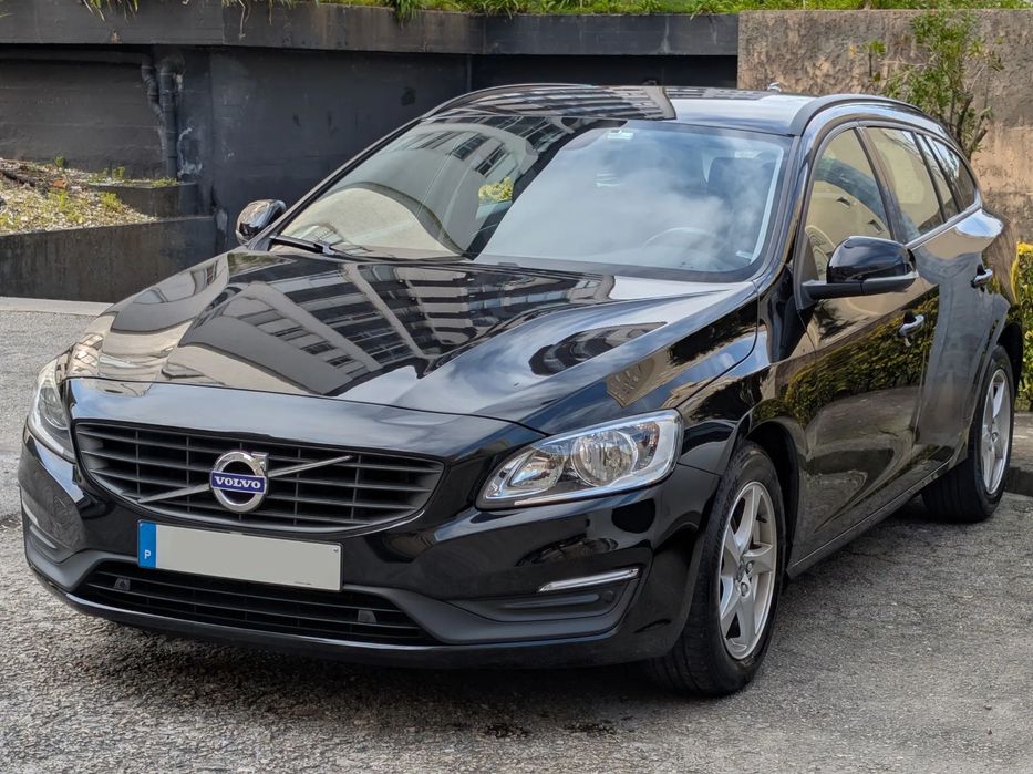 Volvo V60 D2