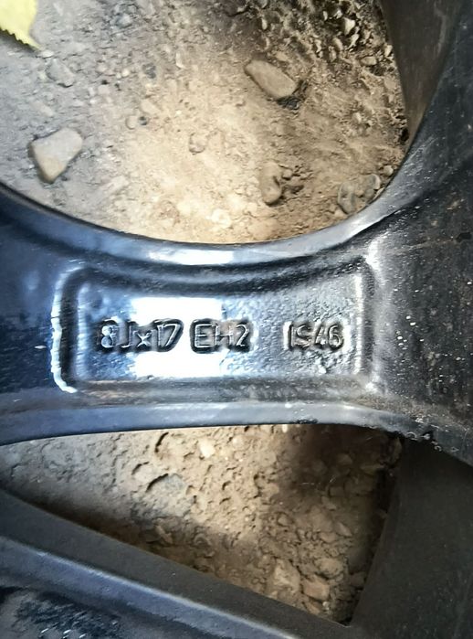 Opony zimowe kormoran z felgami 17