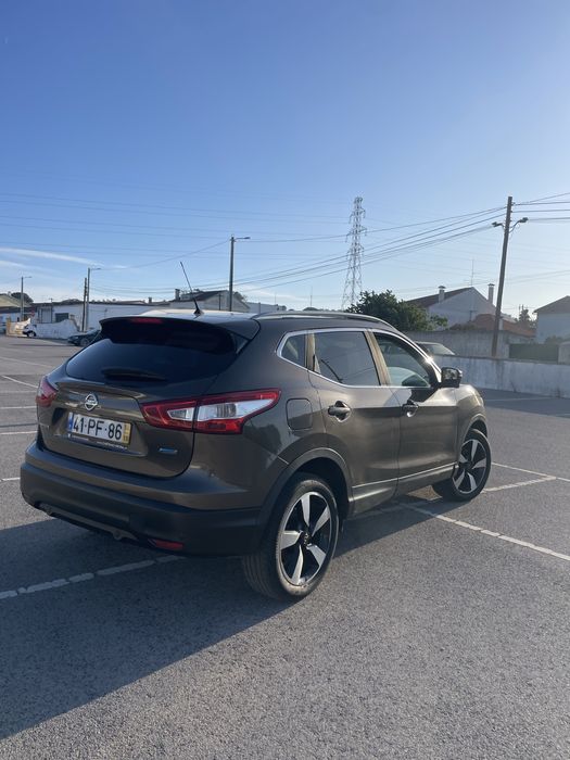 NISSAN Qashqai 2014