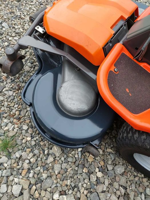 Traktorek kosiarka Husqvarna R422Ts AWD super stan