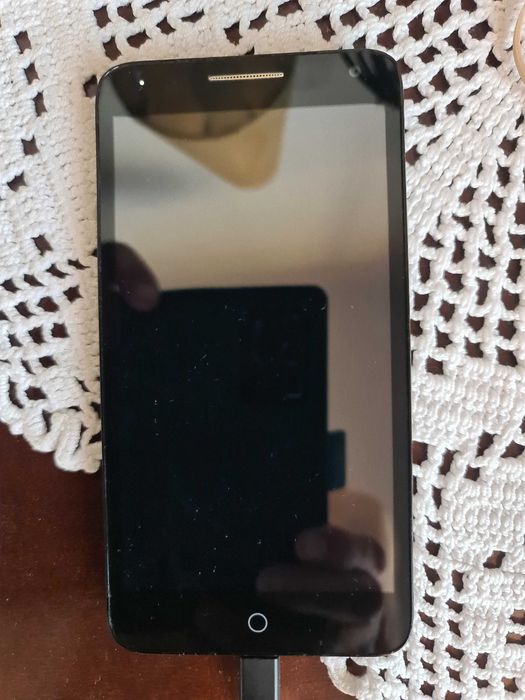 Telemovel Alcatel Touch 3 pop
