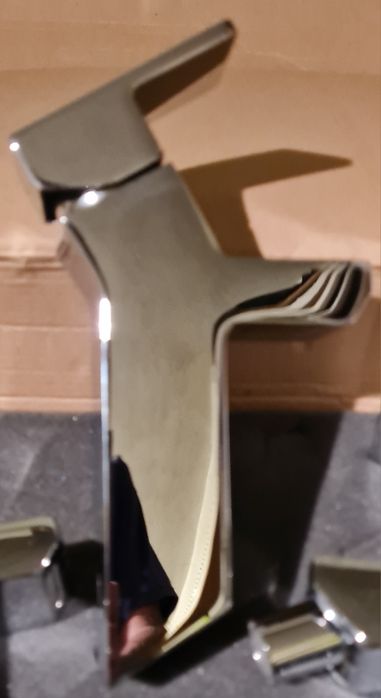 Torneiras lavatório e bidé SANINDUSA