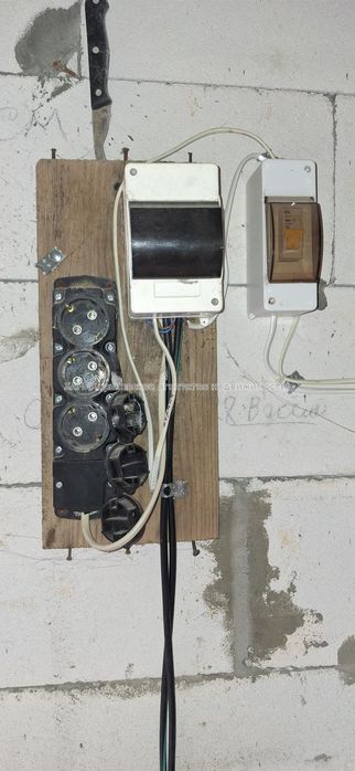 Продам будинок два поверха в Високом. Е06