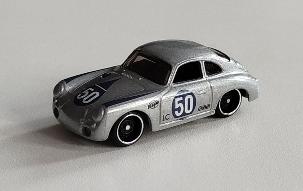 Hot Wheels Porsche 356 Outlaw