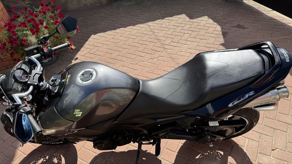 Suzuki GSR400  ABS Сузуки 2013 рік